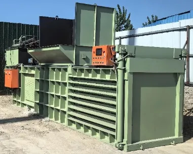 Horizontal Hydraulic Baler(images 3)